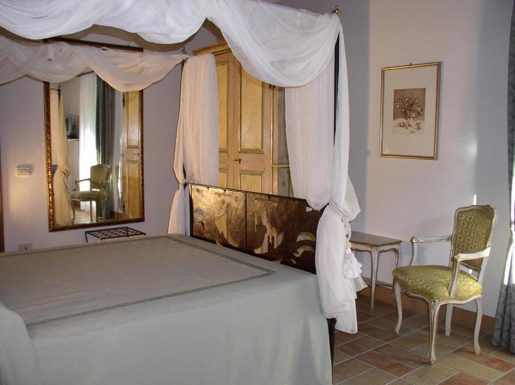 Penzion L'Arcadia Pietrasanta Pokoj fotografie