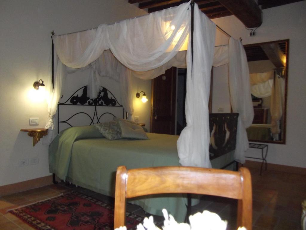Penzion L'Arcadia Pietrasanta Pokoj fotografie